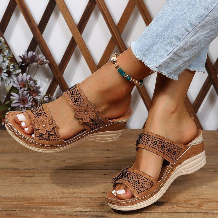 Summer Fashion Retro Outdoor Casual High-Heeled Sandals